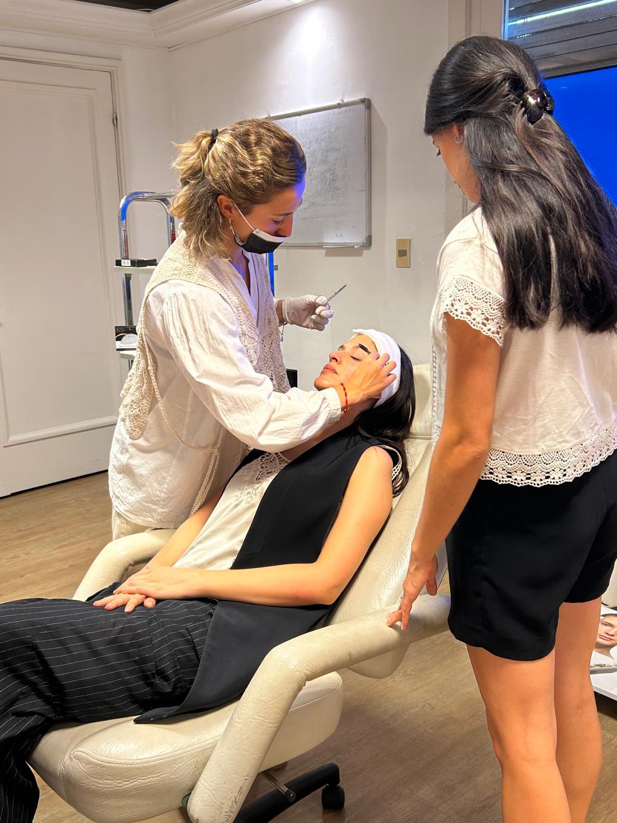 Taller de Cejas Perfectas - galería 1
