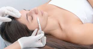 Taller Práctico de Dermaplaning: Innovación en Estética